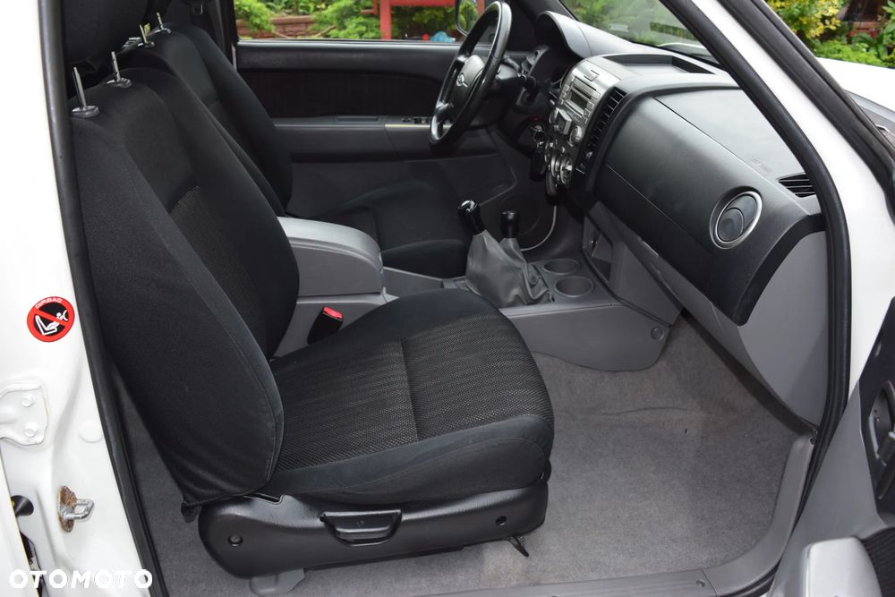 Ford Ranger 2.5 TDCi DC Limited1 - 11