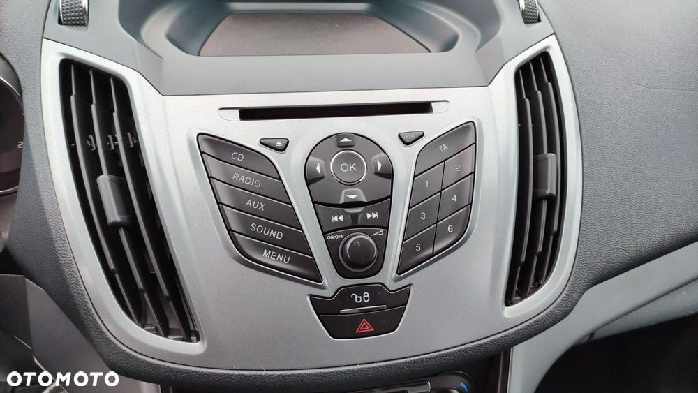 Ford Grand C-MAX - 33