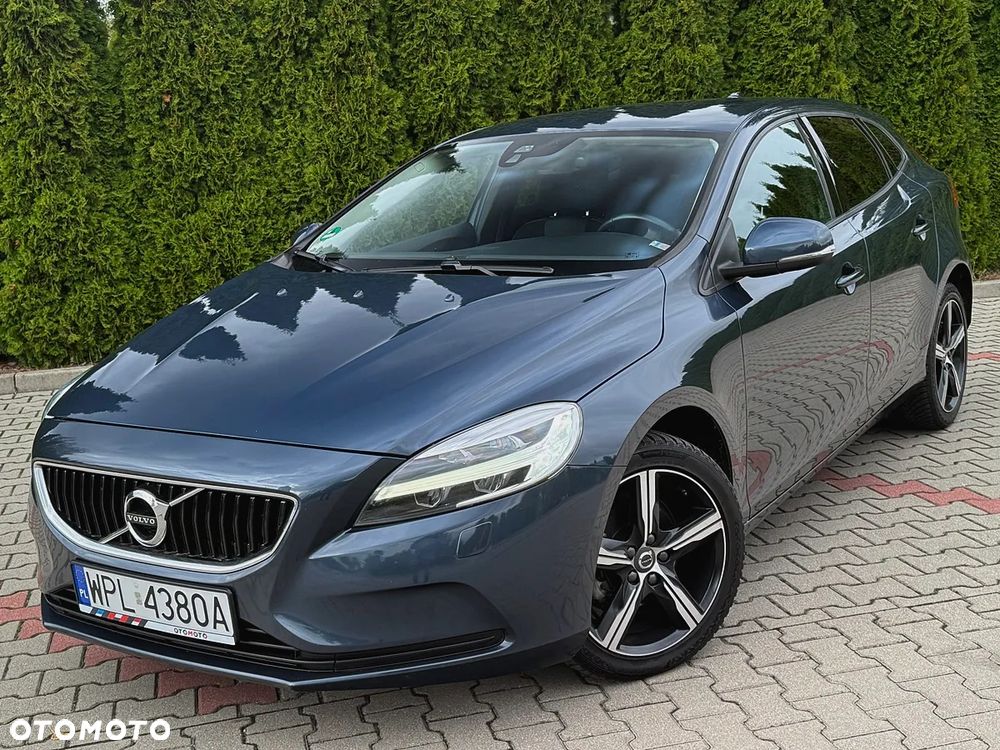Volvo V40 D2 Summum - 2