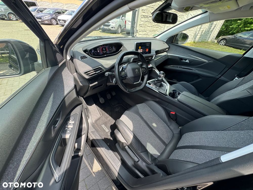 Peugeot 5008 PureTech 130 Active - 21