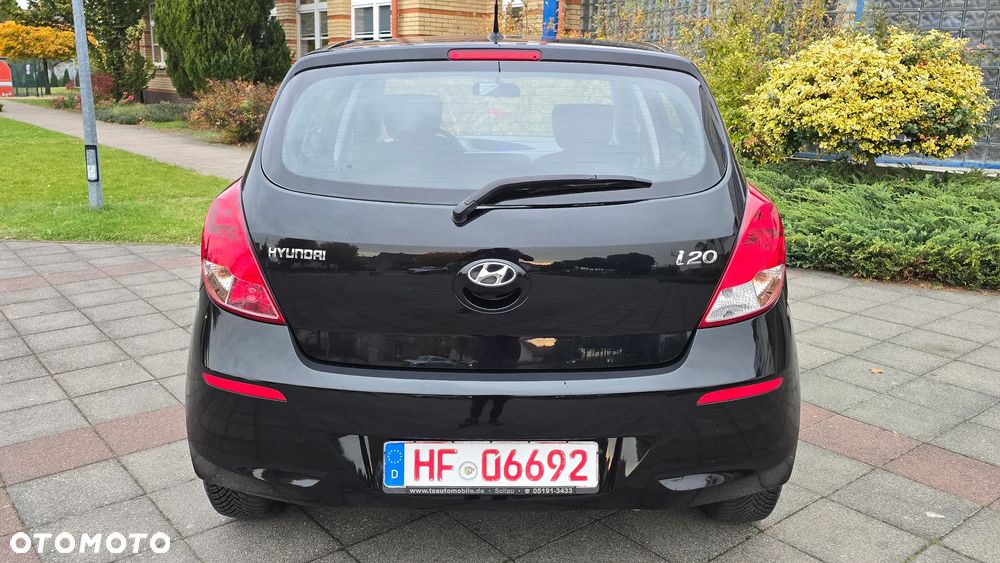 Hyundai i20 - 8