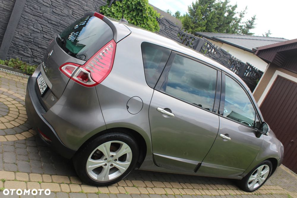 Renault Scenic - 6