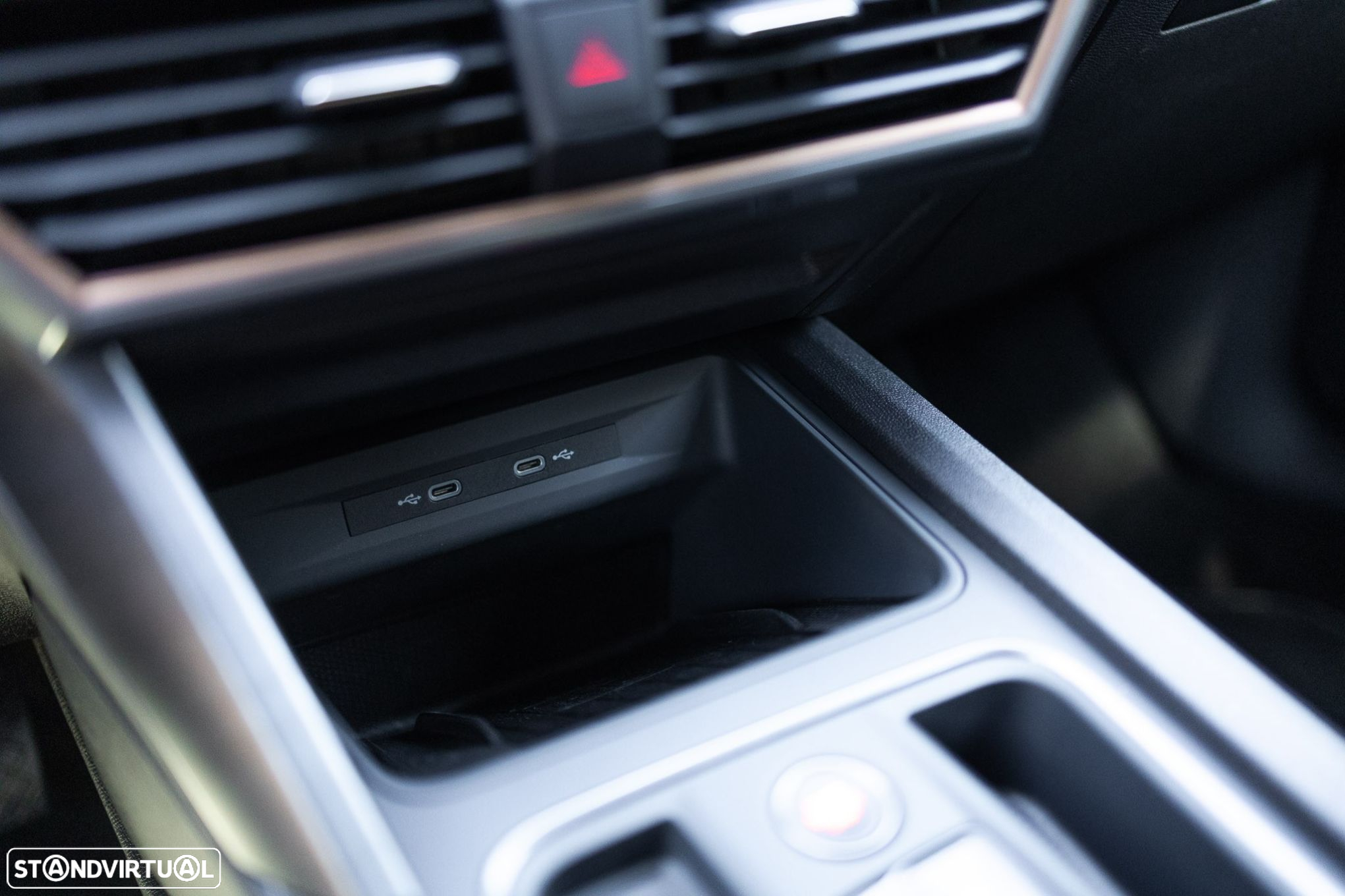 Cupra Formentor 1.4 e-Hybrid Sport DSG - 41