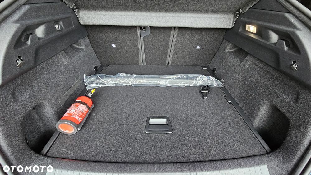 Peugeot 3008 1.2 PureTech mHEV GT E-DCS6 - 9
