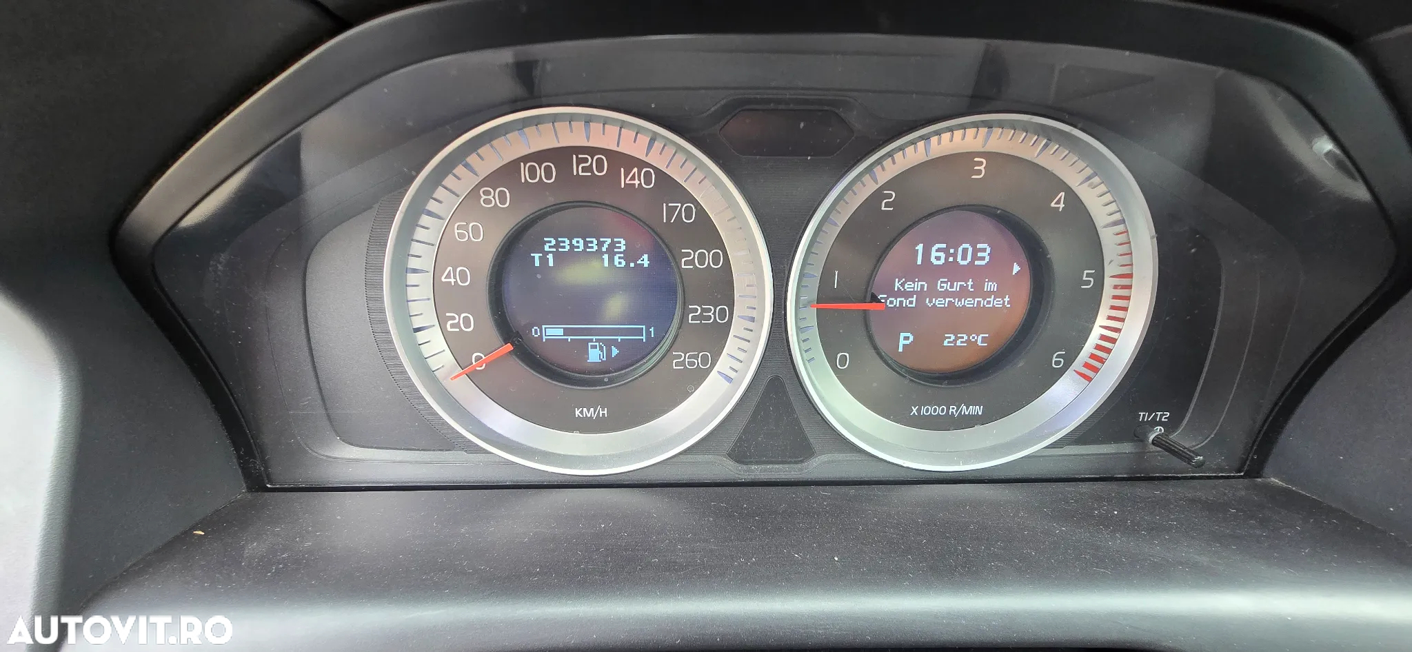 Volvo XC 60 D5 AWD Summum - 9