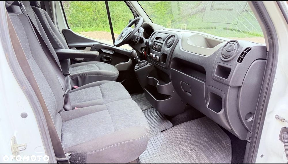 Opel Movano - 8