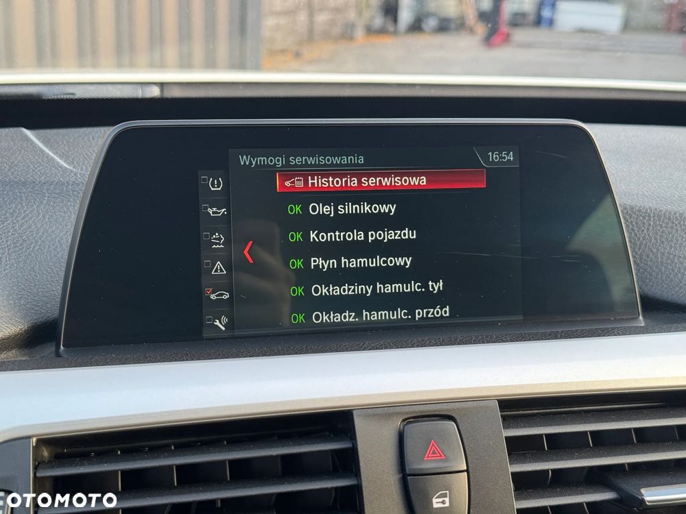 BMW Seria 3 318d Advantage - 23
