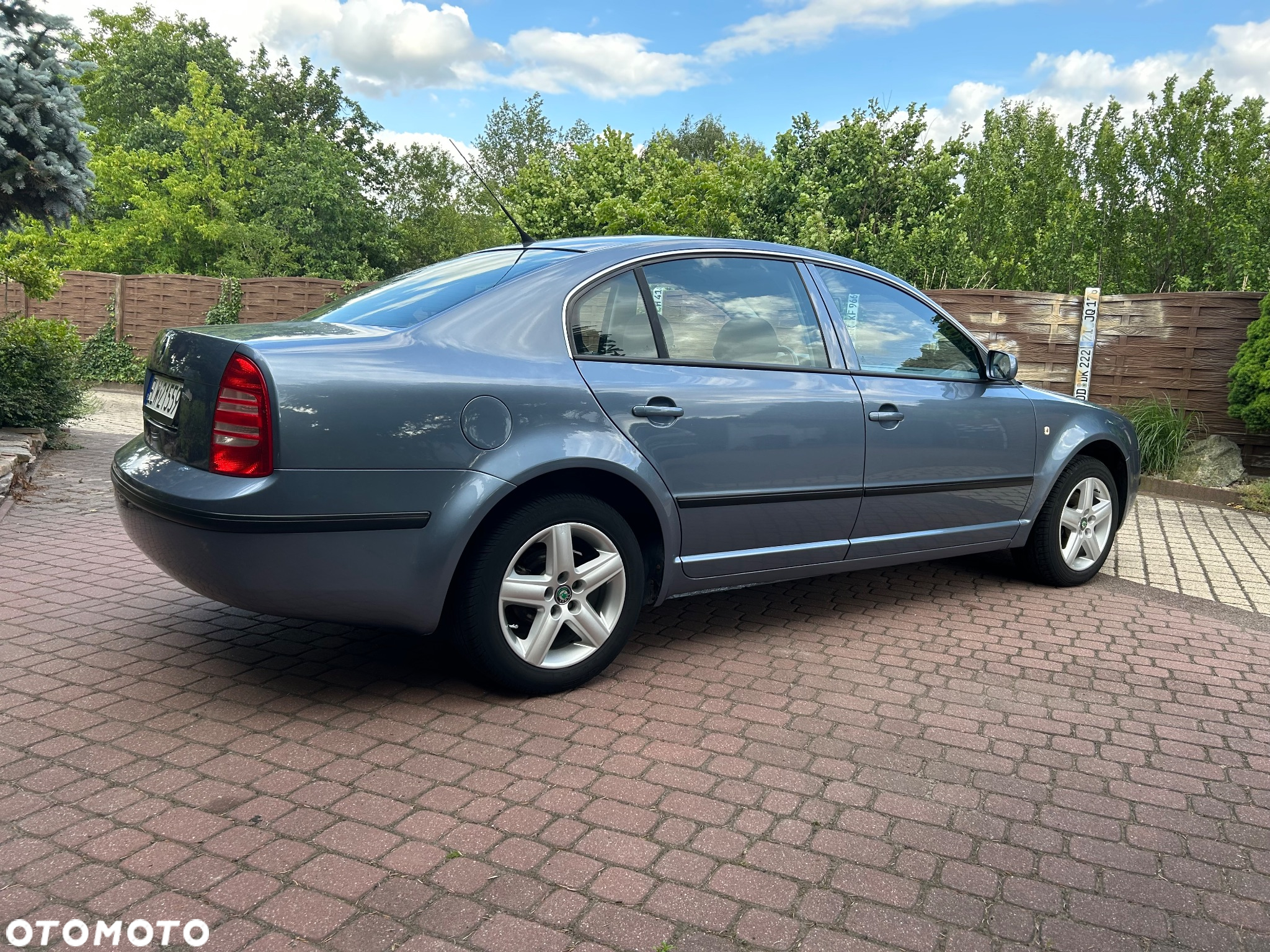 Skoda Superb 2.0 Classic - 10