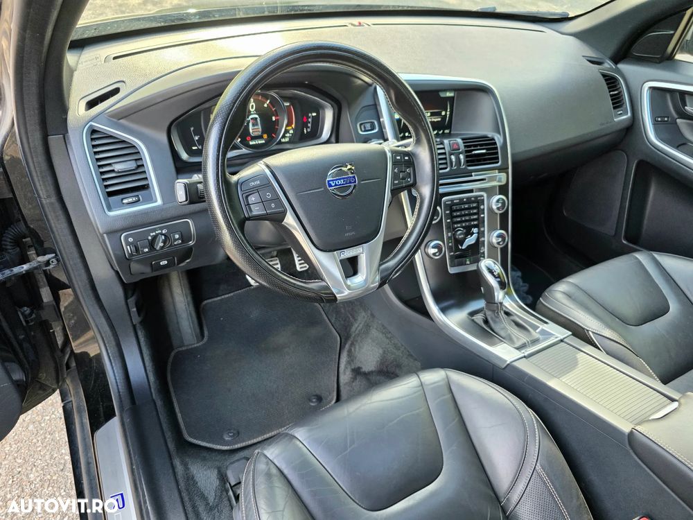 Volvo XC 60 - 8