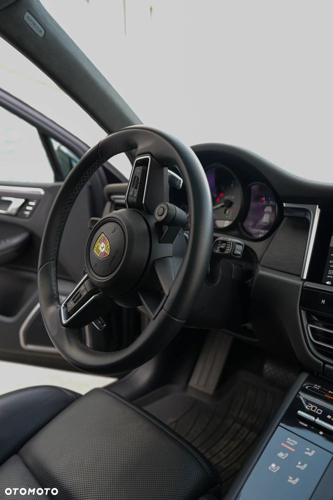 Porsche Macan GTS PDK - 11