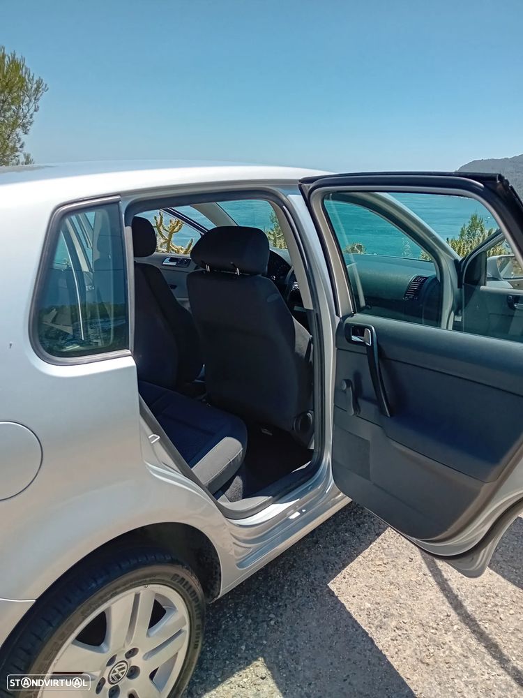 VW Polo ver-classic-1-4-confortline-ac - 11