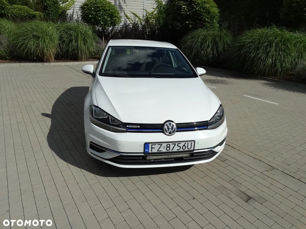Volkswagen Golf 1.5 TSI BlueMotion ACT Comfortline - 5