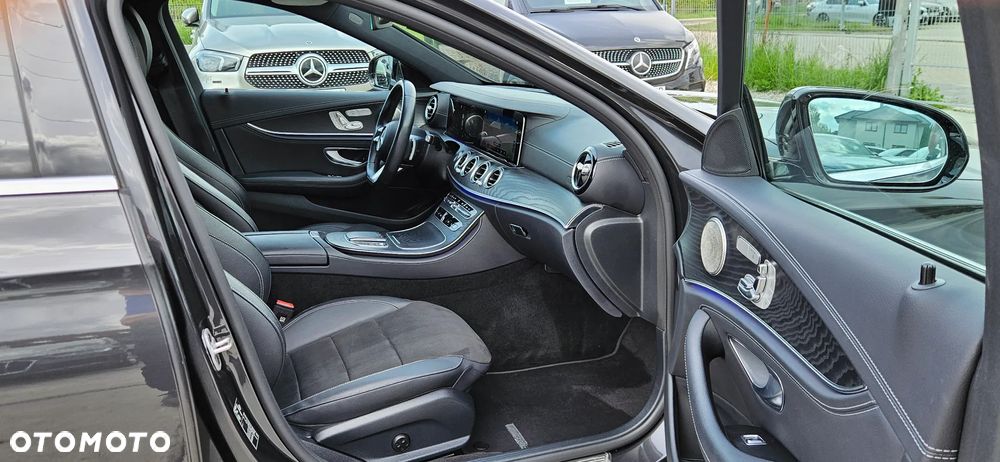 Mercedes-Benz Klasa E - 11