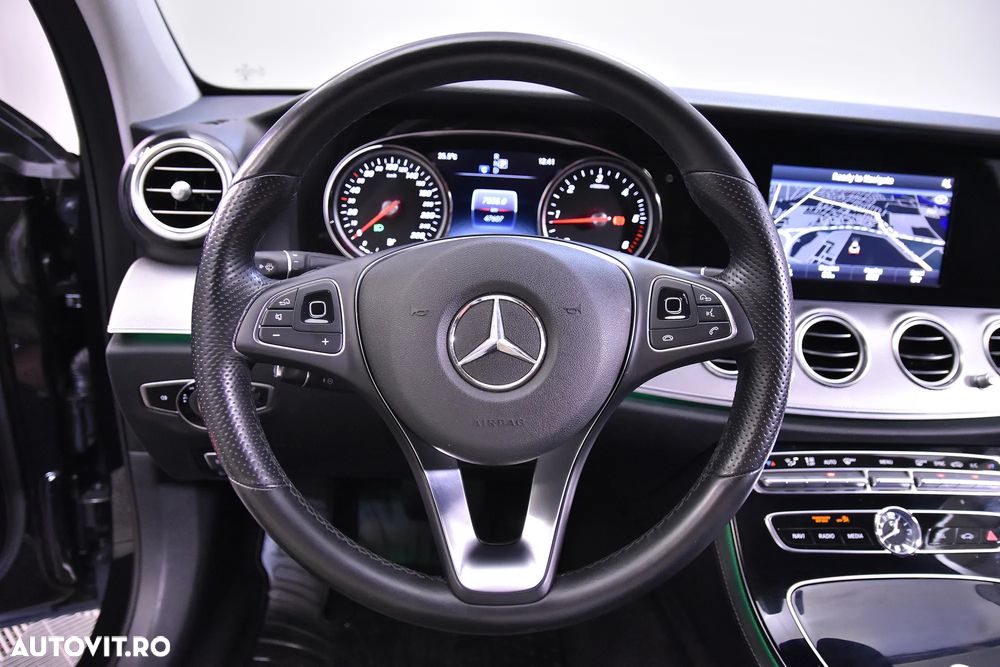 Mercedes-Benz E 220 d Aut. - 16