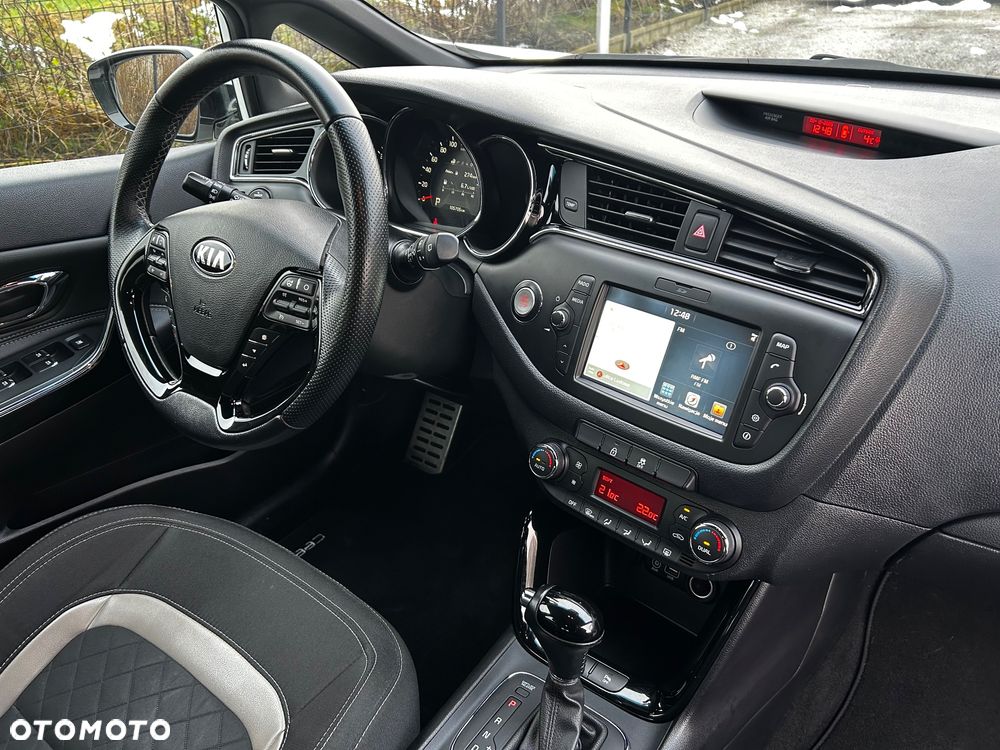 Kia Ceed 1.6 CRDi GT Line DCT - 19