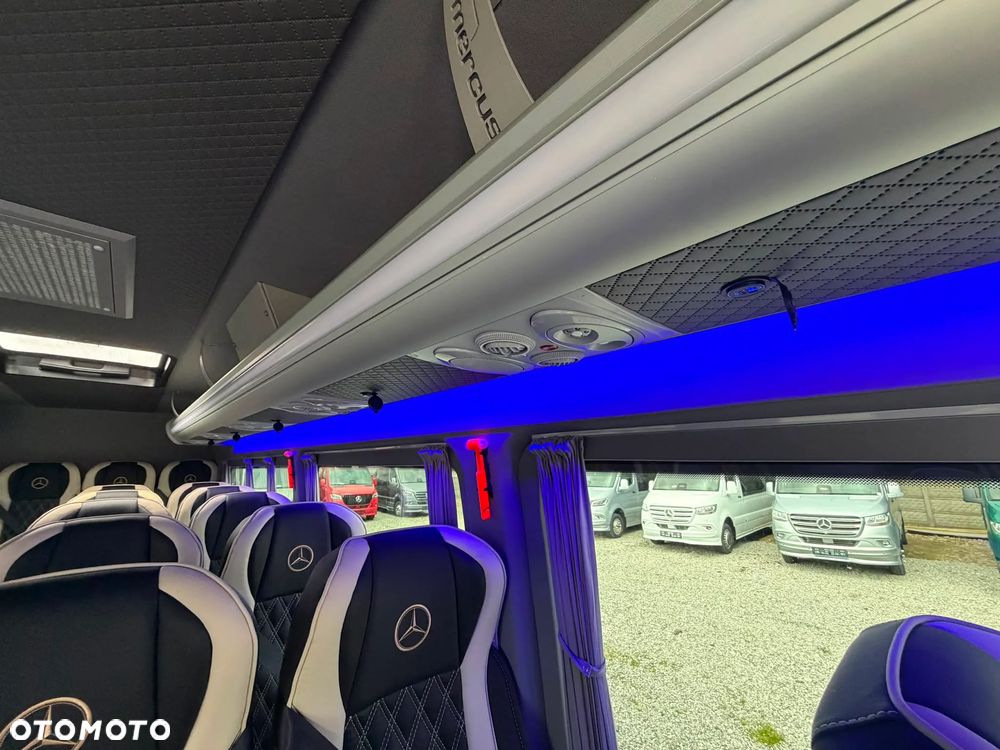 Mercedes-Benz Sprinter 519 - 27