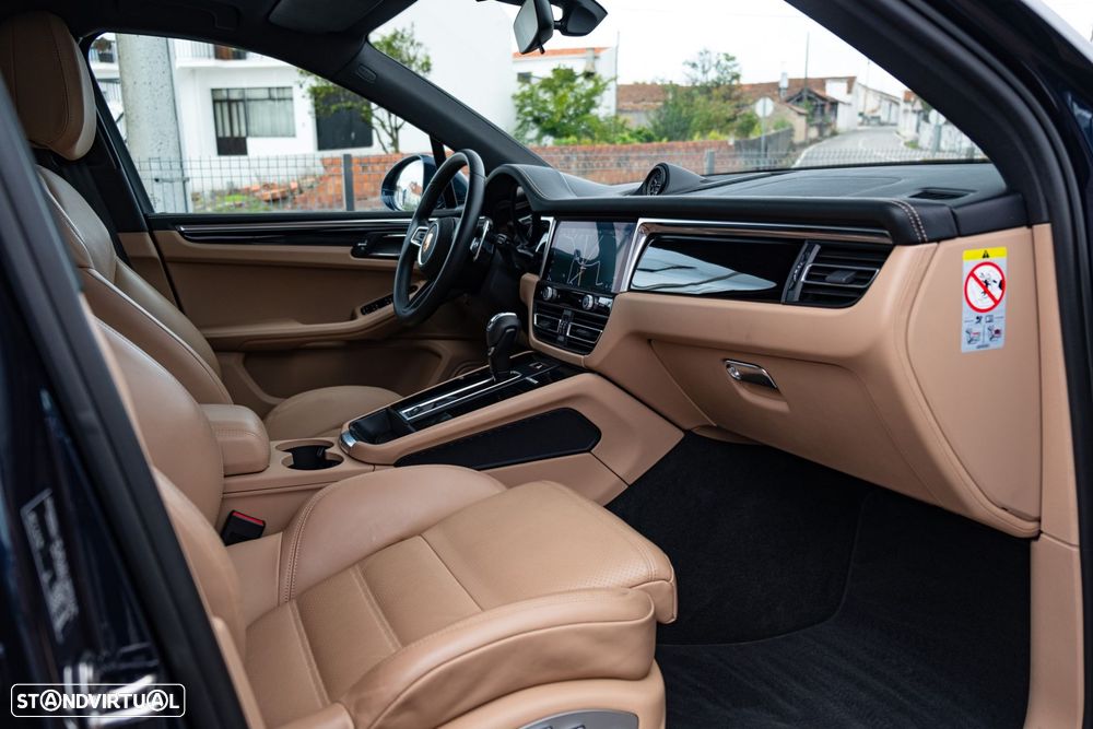 Porsche Macan S - 38