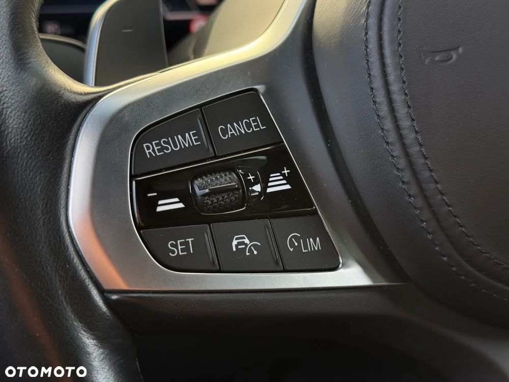 BMW Seria 3 320d xDrive MHEV M Sport sport - 10