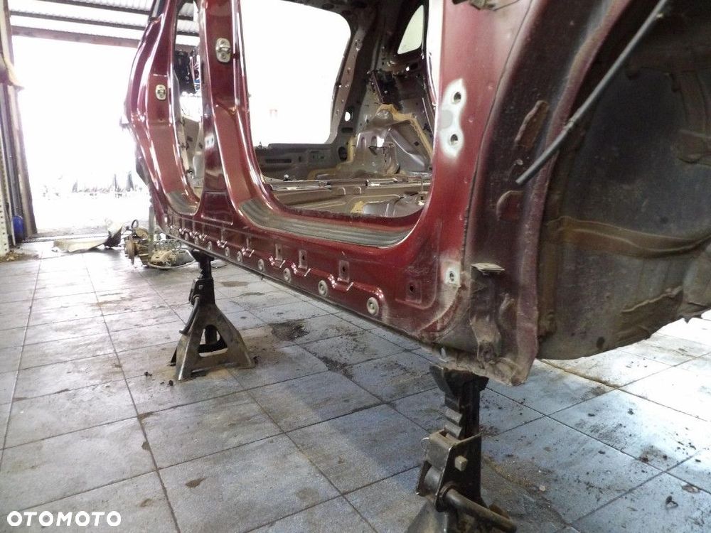 OPEL CROSSLAND X PRÓG PRAWY  Z50W - 2