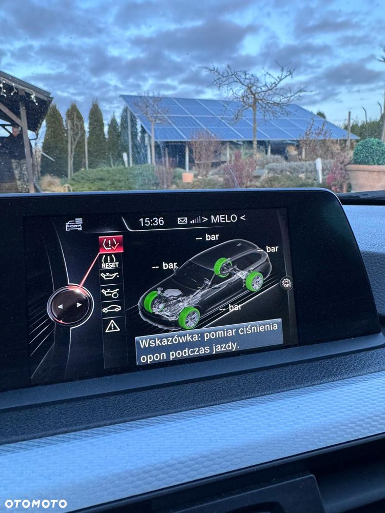 BMW Seria 3 318d - 28