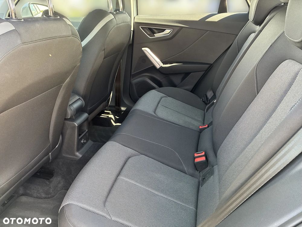 Audi Q2 35 TFSI S tronic - 13