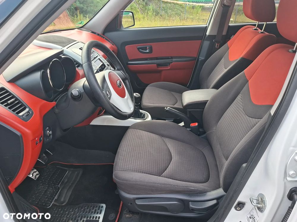 Kia Soul 1.6 CVVT Spirit - 23