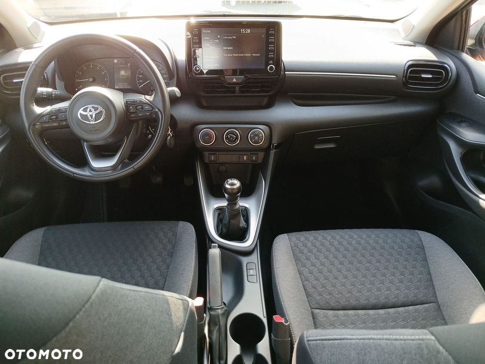 Toyota Yaris 1.5 Comfort - 11