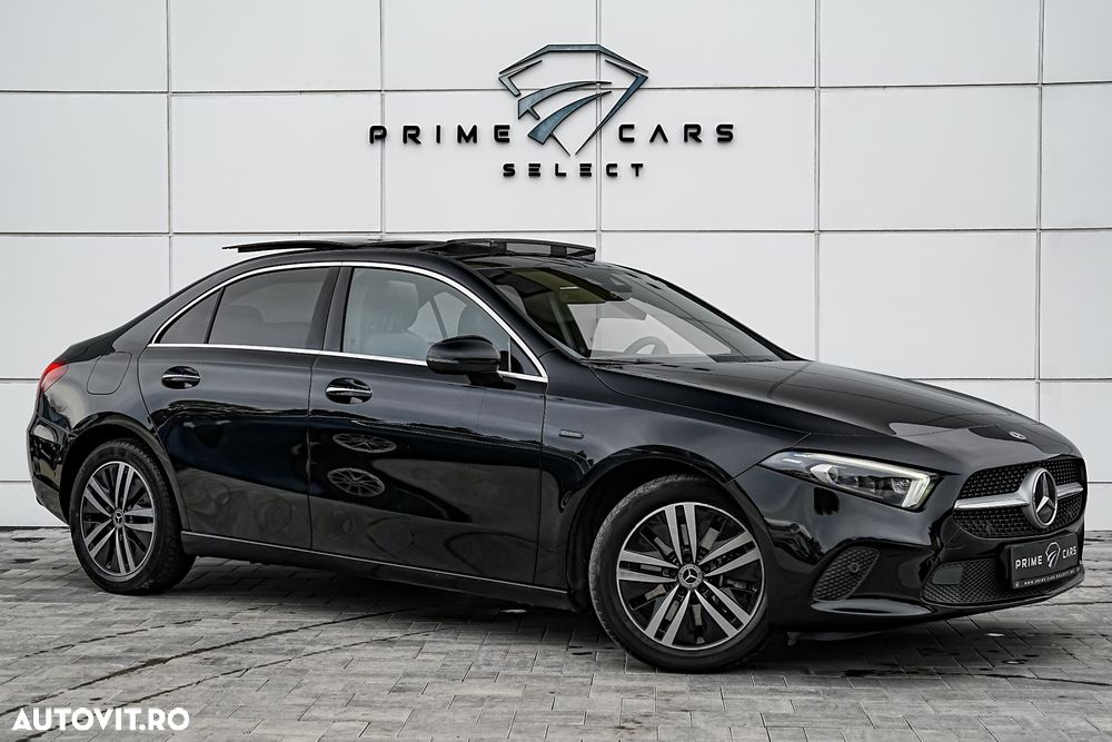 Mercedes-Benz A 250 e Sedan 8G-DCT Lim. Special Edition - 21