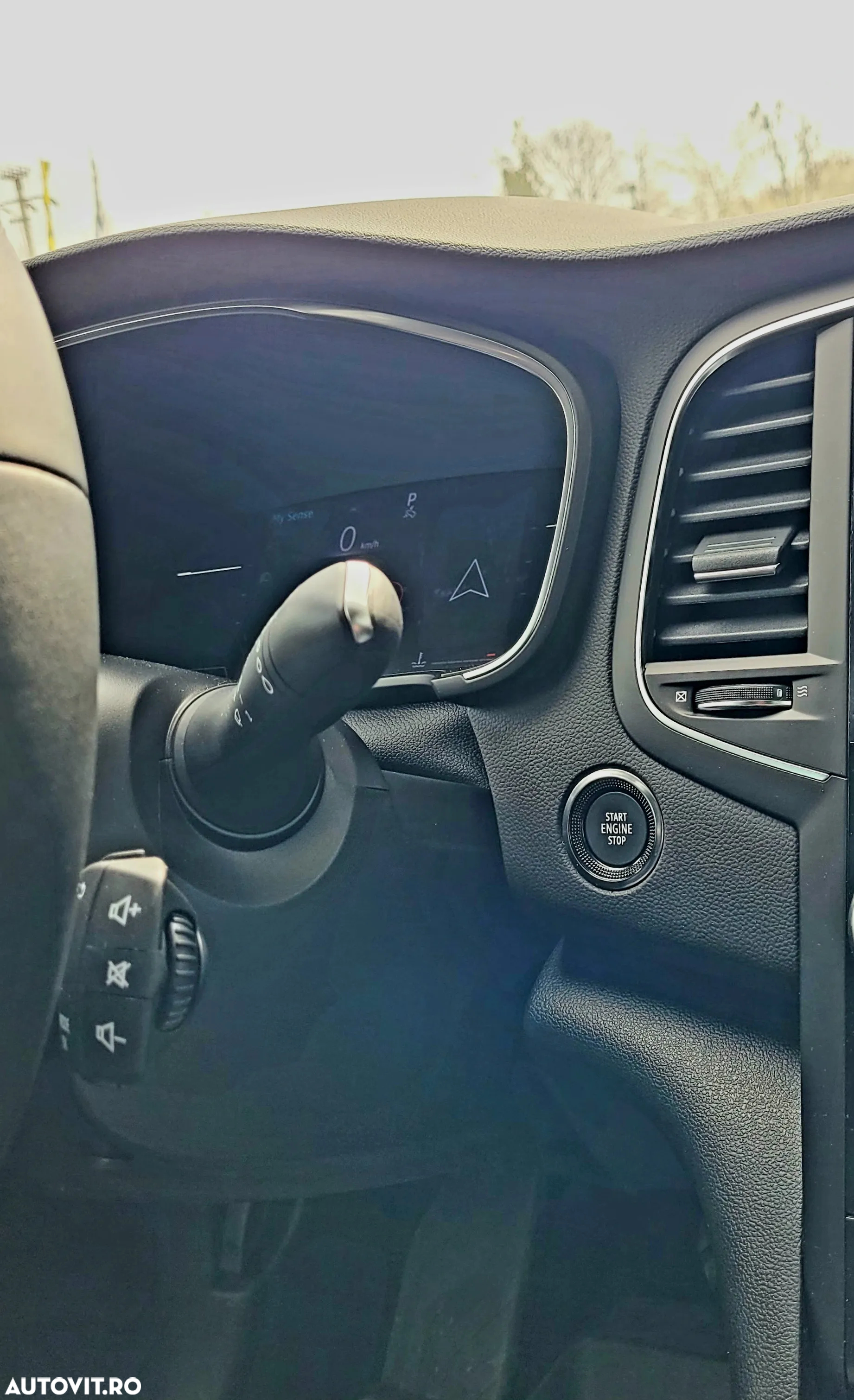 Renault Megane BLUE dCi 115 EDC Techno - 16