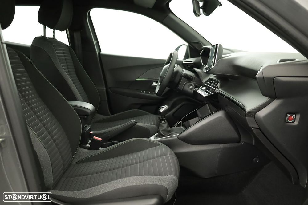 Peugeot 2008 1.2 PureTech SE Style - 20