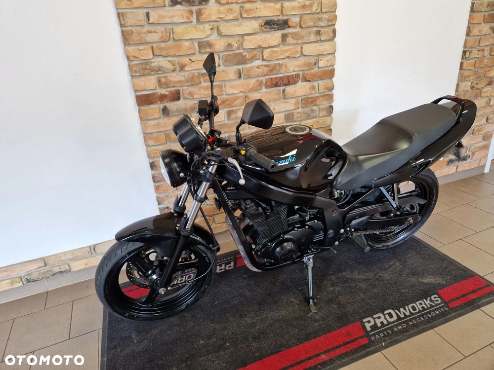 Suzuki GS - 18