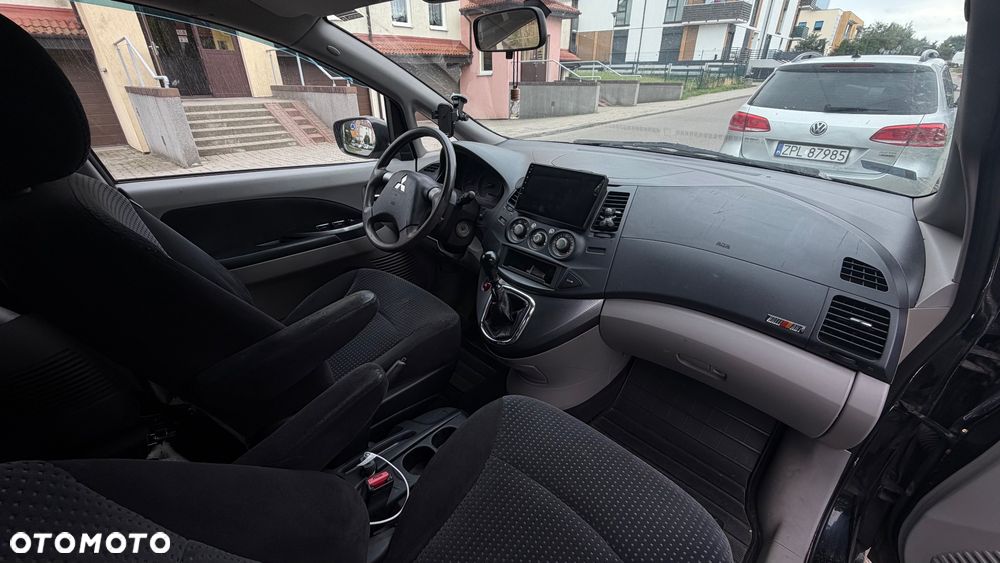 Mitsubishi Grandis 2.0 DID Instyle - 5