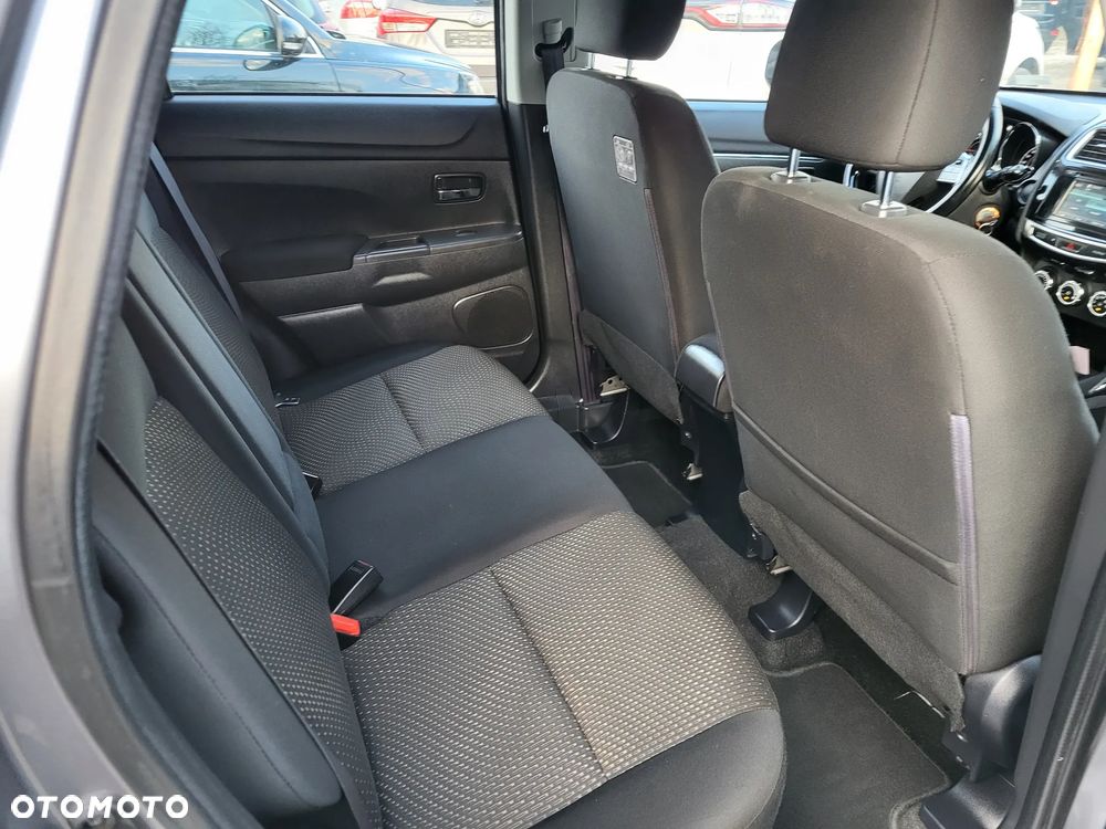 Mitsubishi ASX 1.8 DI-D 2WD Plus - 24
