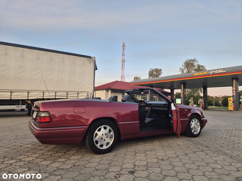 Mercedes-Benz W124 (1984-1993) - 1