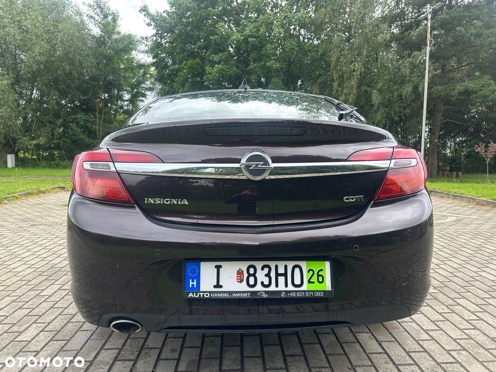 Opel Insignia 2.0 CDTI ecoFLEX - 9