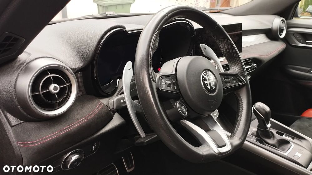 Alfa Romeo Tonale 1.5 T4 GSE mHEV Veloce DCT - 2