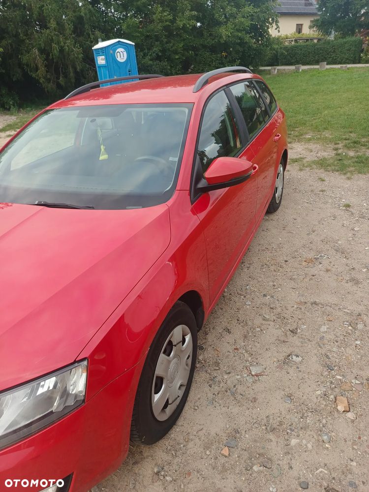 Skoda Octavia 1.6 TDI Ambition - 5
