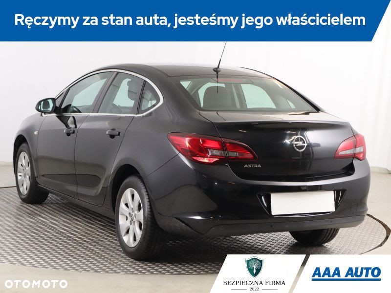 Opel Astra - 5