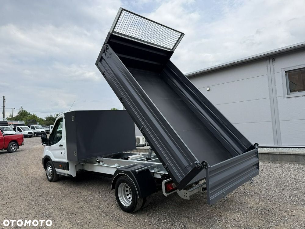 Ford Transit - 8