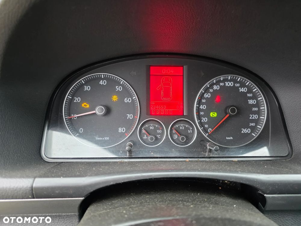 Volkswagen Touran 1.6 FSI - 19