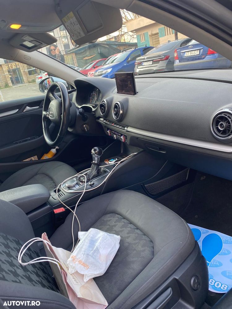 Audi A3 1.6 TDI Sportback S tronic design - 8