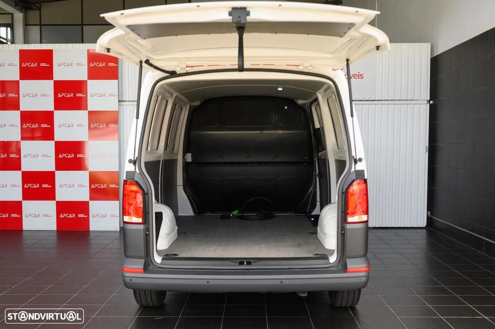 VW e-Transporter e-Caravelle LR 100 kW - 26