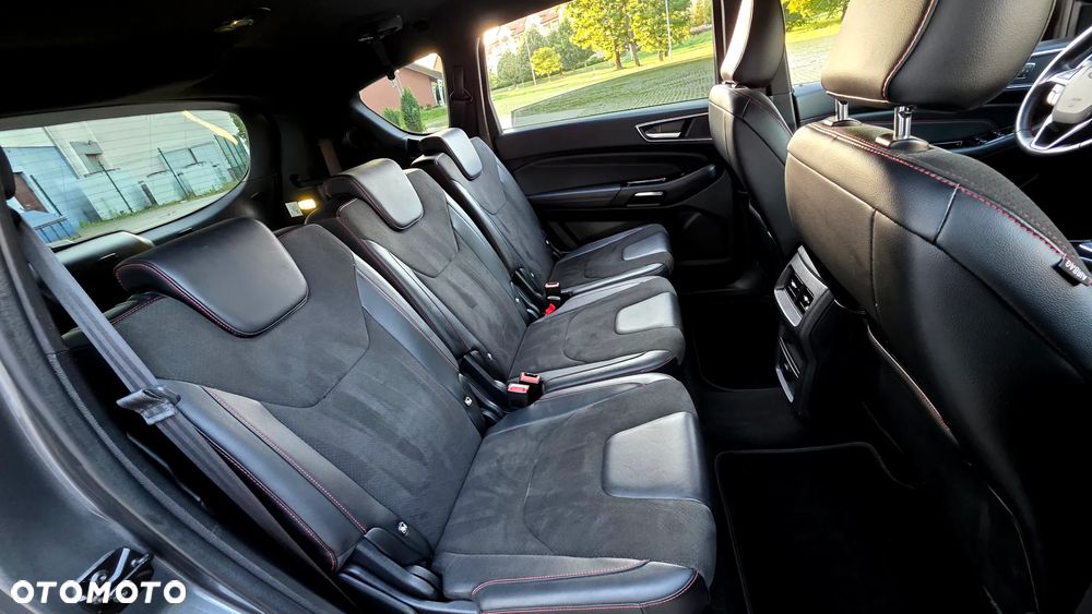 Ford S-Max 2.0 EcoBlue ST-LINE - 35