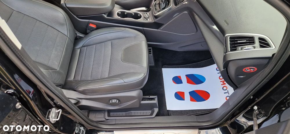 Ford Kuga 2.0 TDCi 4WD Titanium - 12