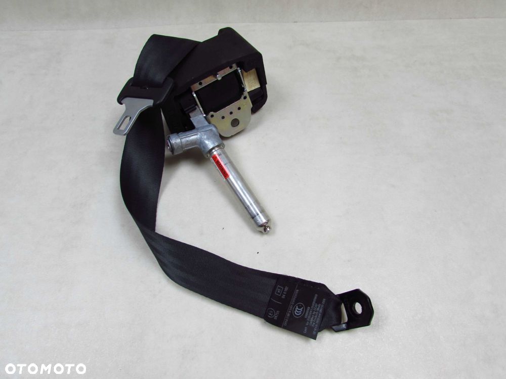 VOLVO V50 04-13 PAS BEZPIECZENSTWA TYL LEWY TYLNY 8639551 - 3