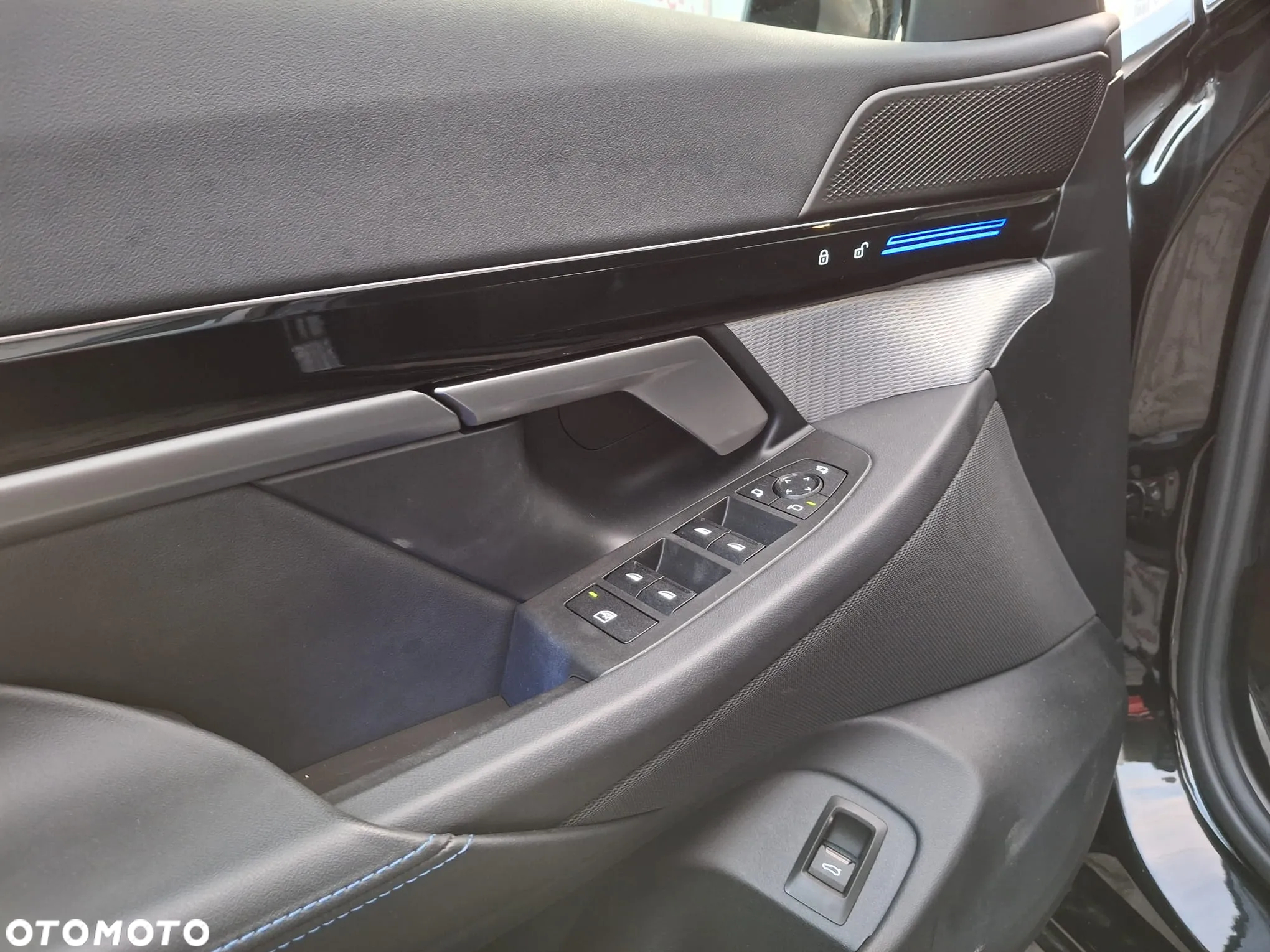 BMW Seria 5 520d - 9