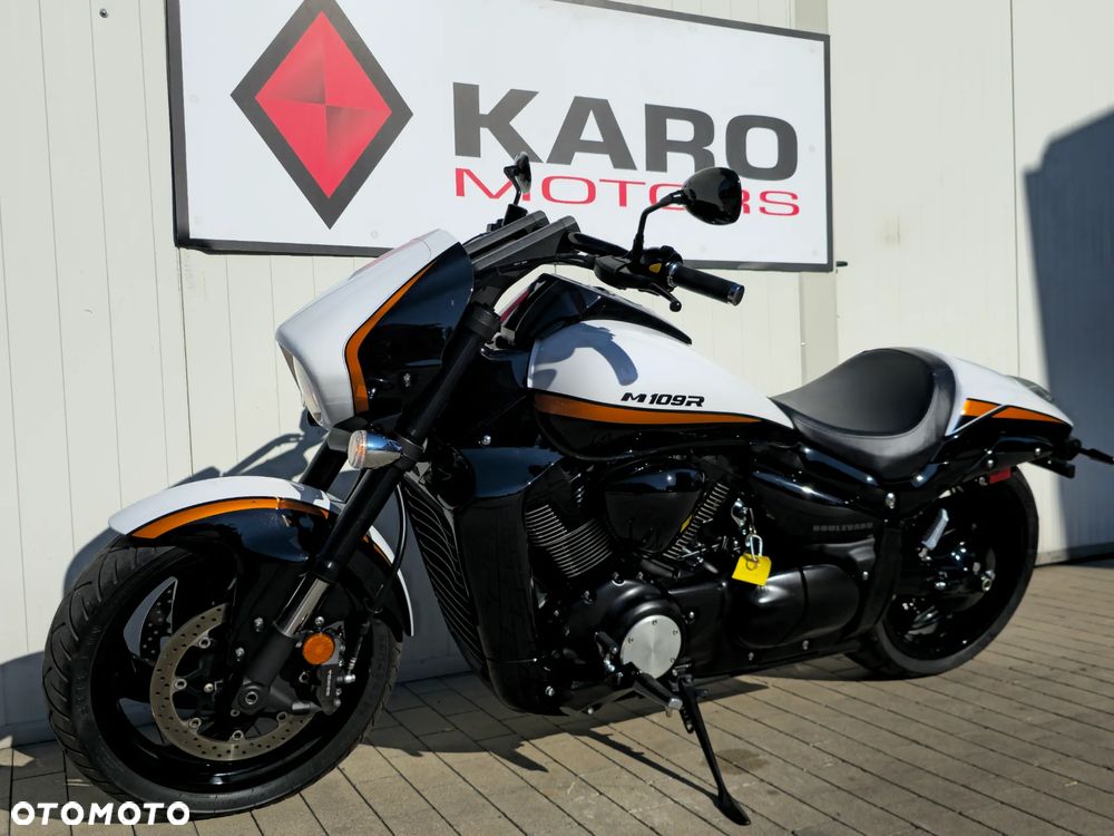 Suzuki Boulevard - 10
