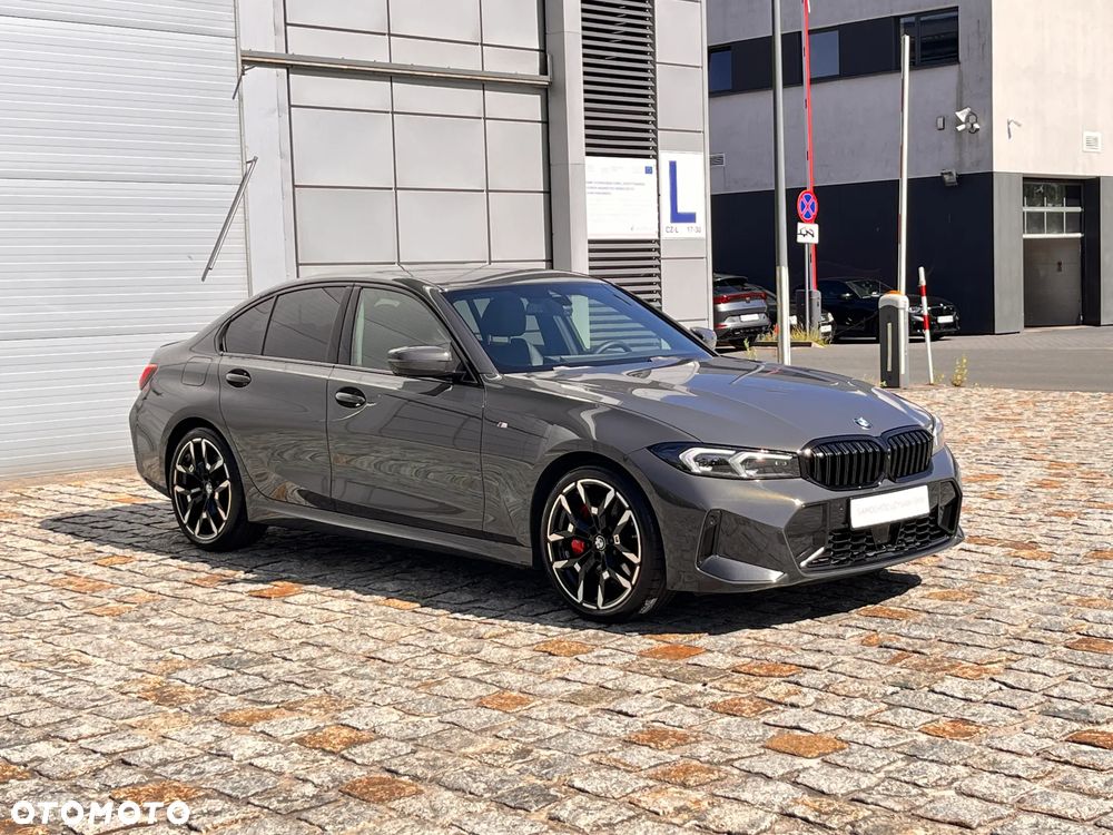 BMW Seria 3 330i xDrive M Sport sport - 7
