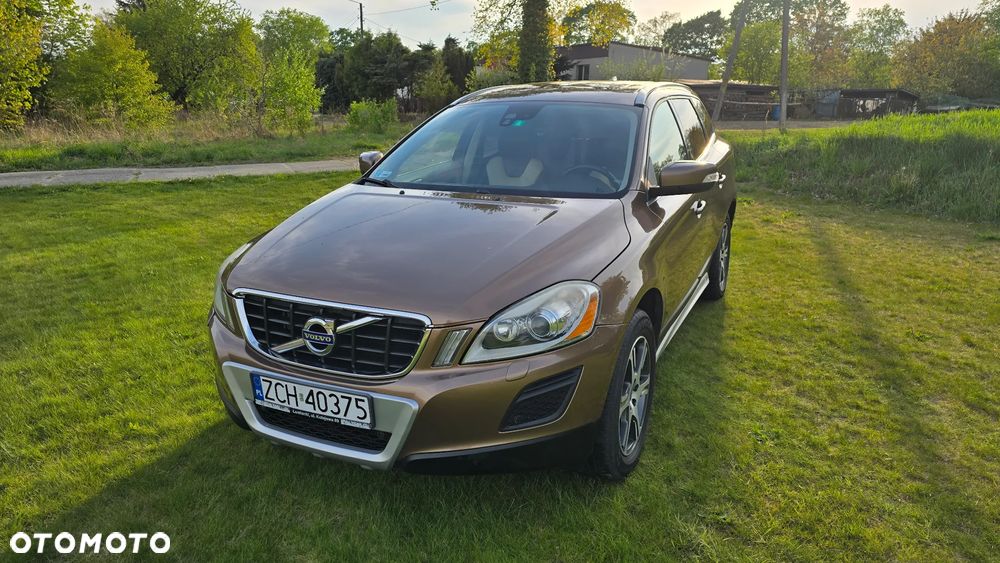 Volvo XC 60 D5 AWD Summum - 1