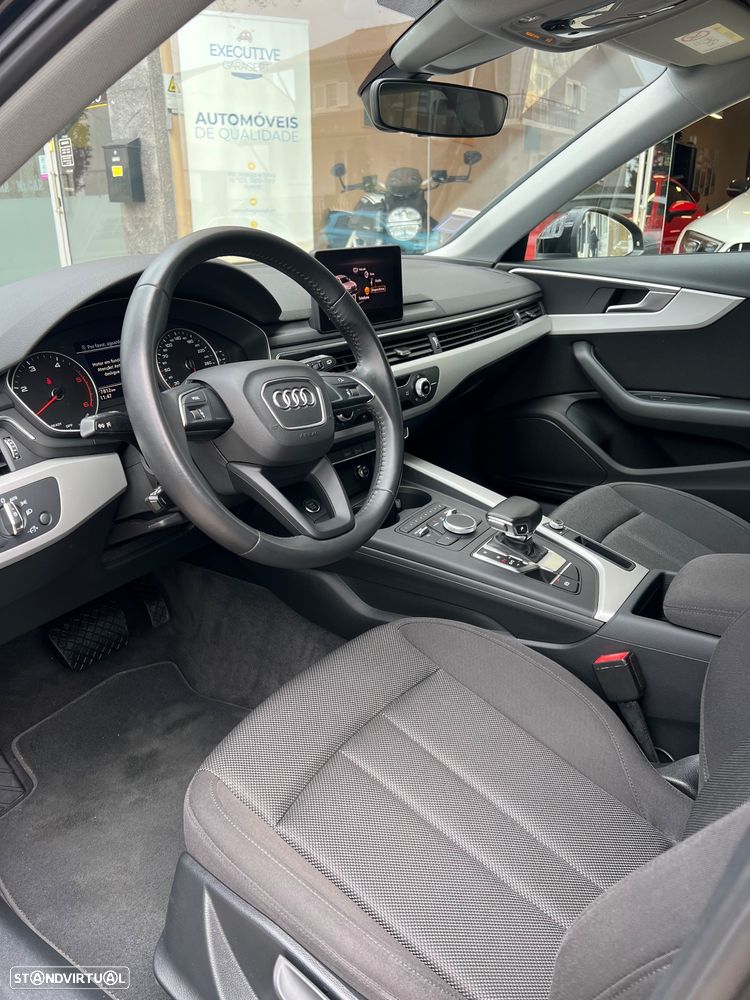 Audi A4 Avant 35 TDI S tronic - 12